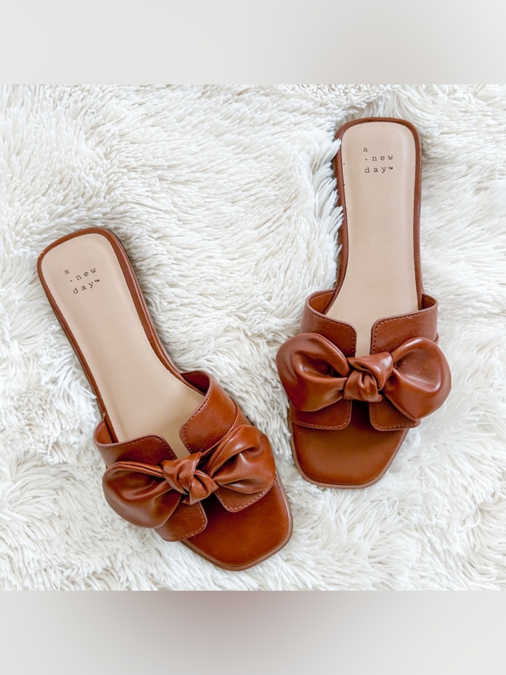 Bow Sandals
